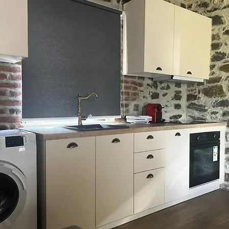 Stone House In * Dikella