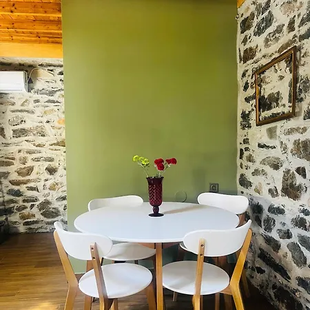 Holiday home Stone House In *